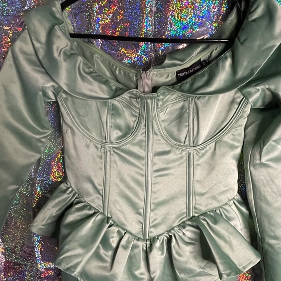 PrettyLittleThing Jumpsuit - Picture 2 of 7